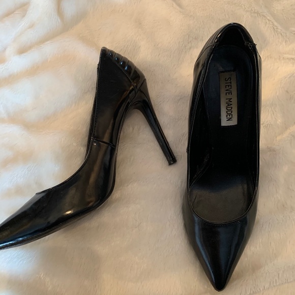 Steve Madden black heels - Picture 2 of 6